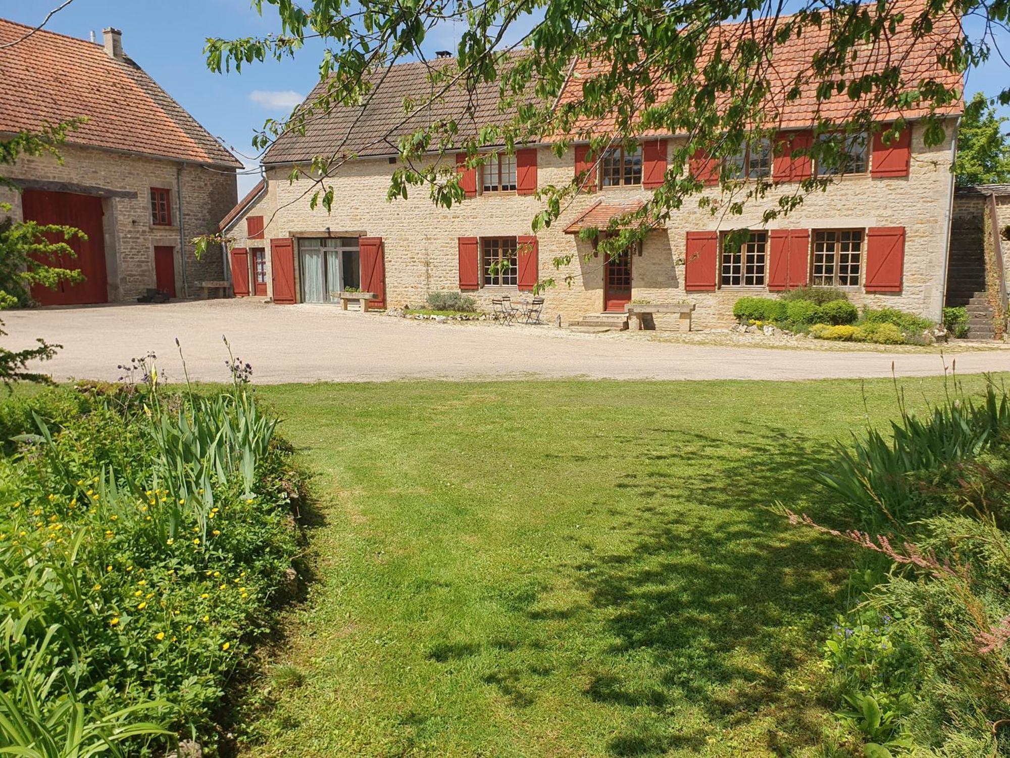 Bed and Breakfast Jardin Des Sens, La Rente D'Eguilly Esterno foto